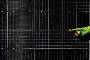 Learn Roof solar panel from the top