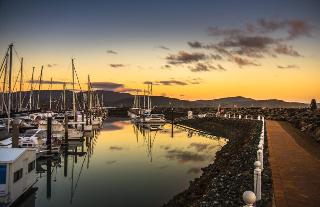Airlie Beach Sundown scaled 1 1536x994 1